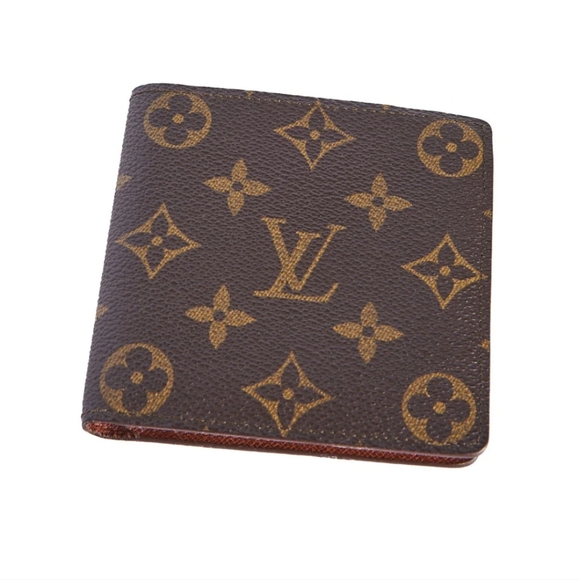 ❣️Louis Vuitton Men's Marco Wallet❣️ - Picture 3 of 17